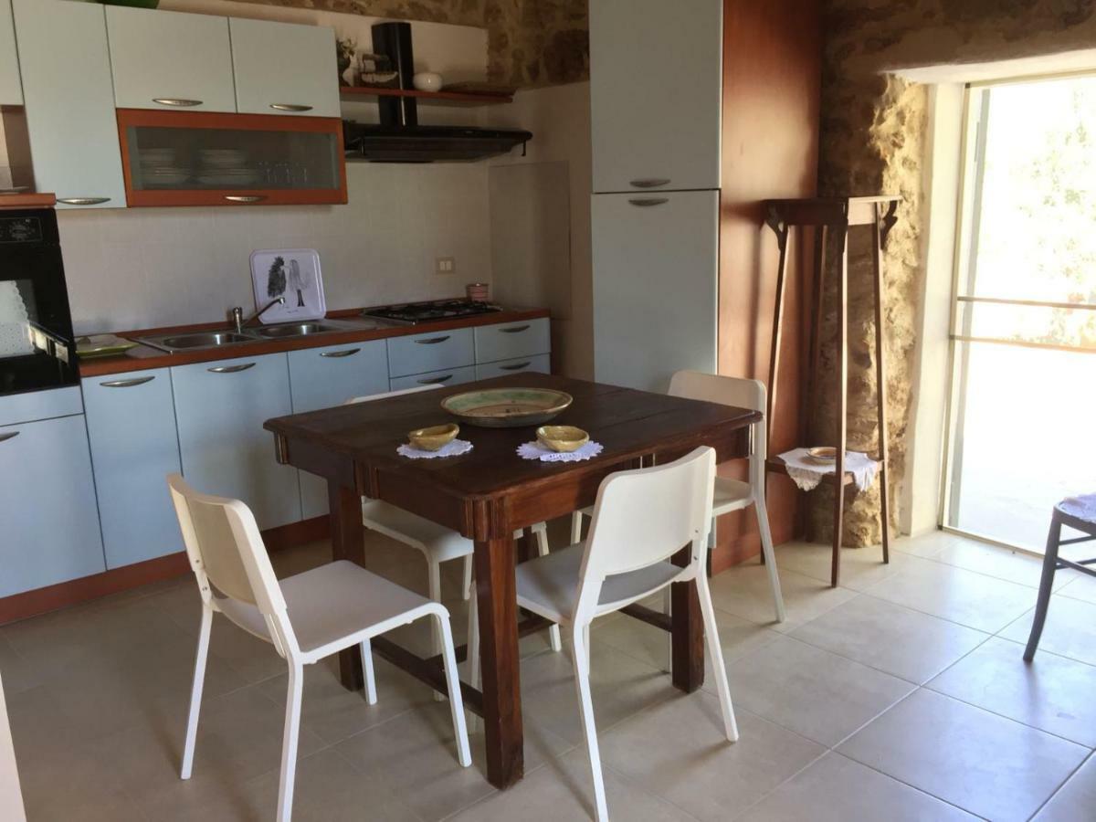 הוילה מרצאממי Casa Le Gebbie מראה חיצוני תמונה