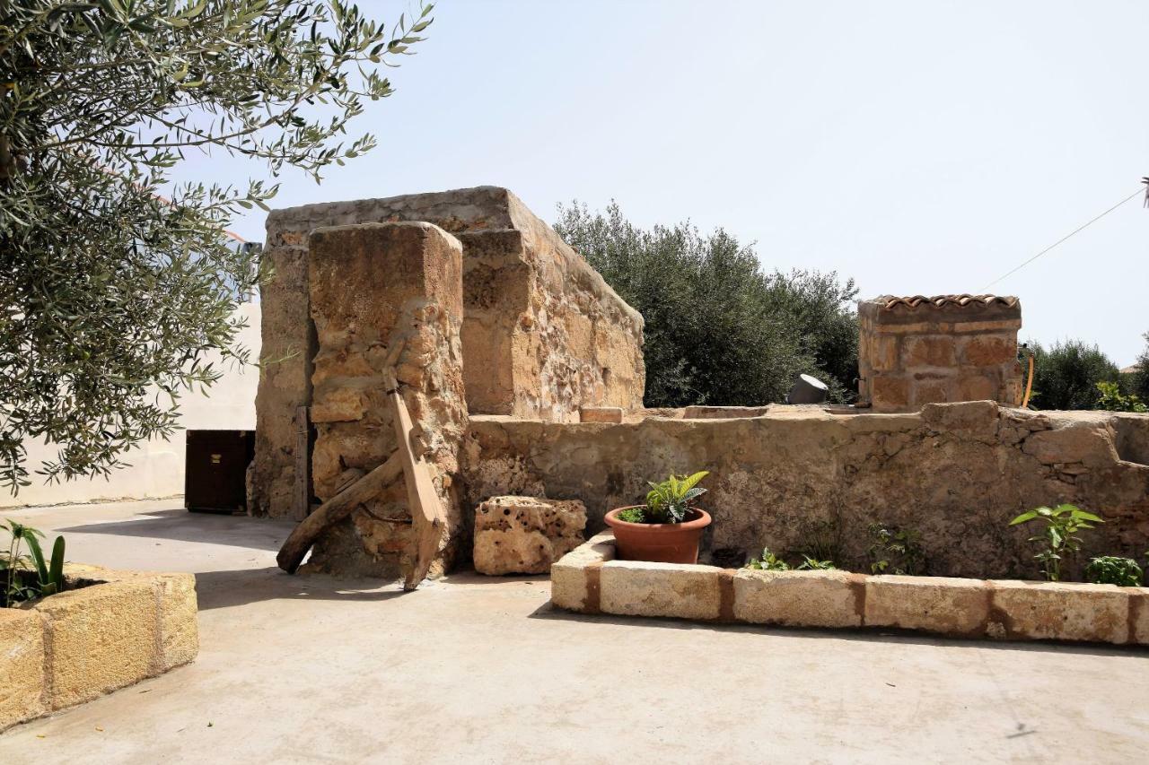 הוילה מרצאממי Casa Le Gebbie מראה חיצוני תמונה