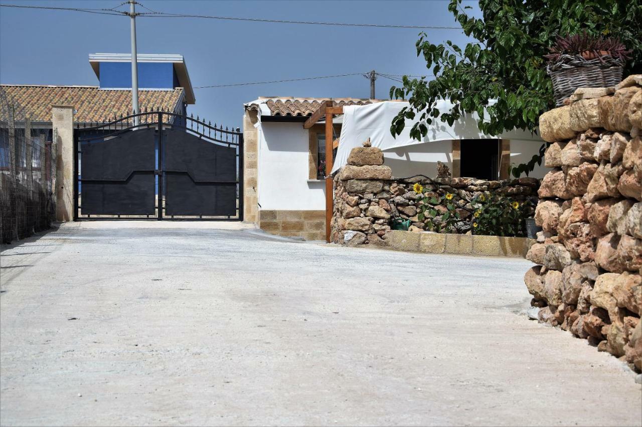 הוילה מרצאממי Casa Le Gebbie מראה חיצוני תמונה